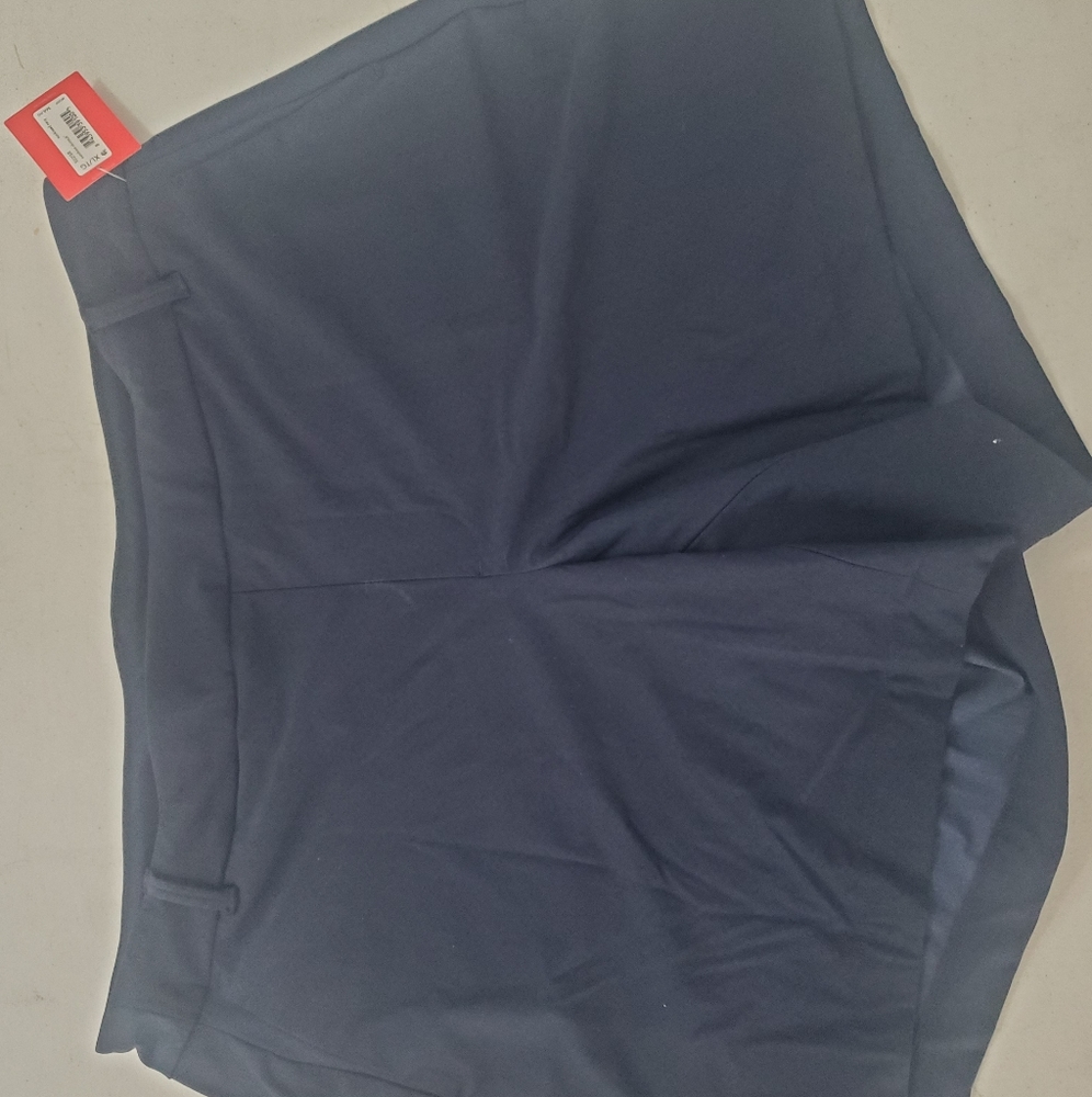 NWT Spanx Sunshine 6" Short -Size XL